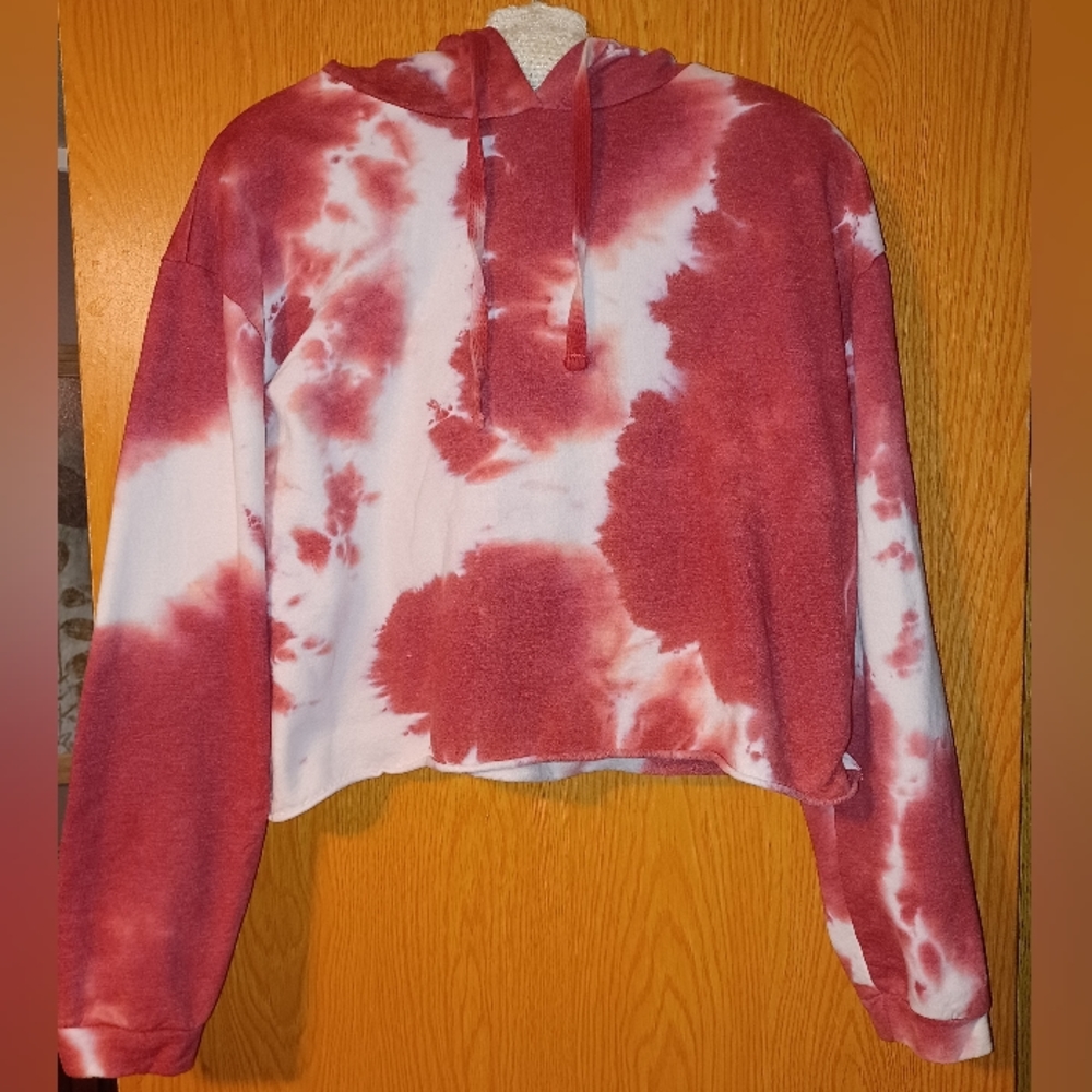Cropped hoodie medium